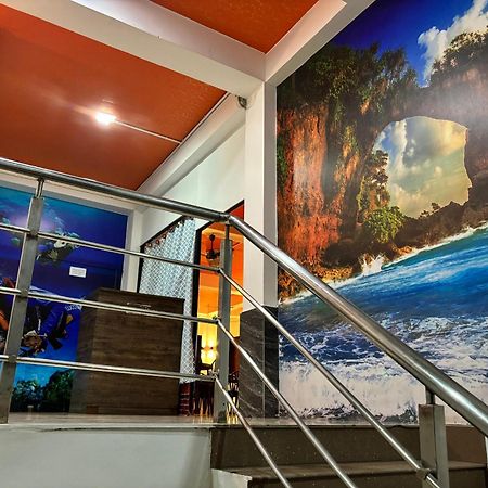 The Tamarind Tree Hotel & Restaurant Shadipur Exterior photo