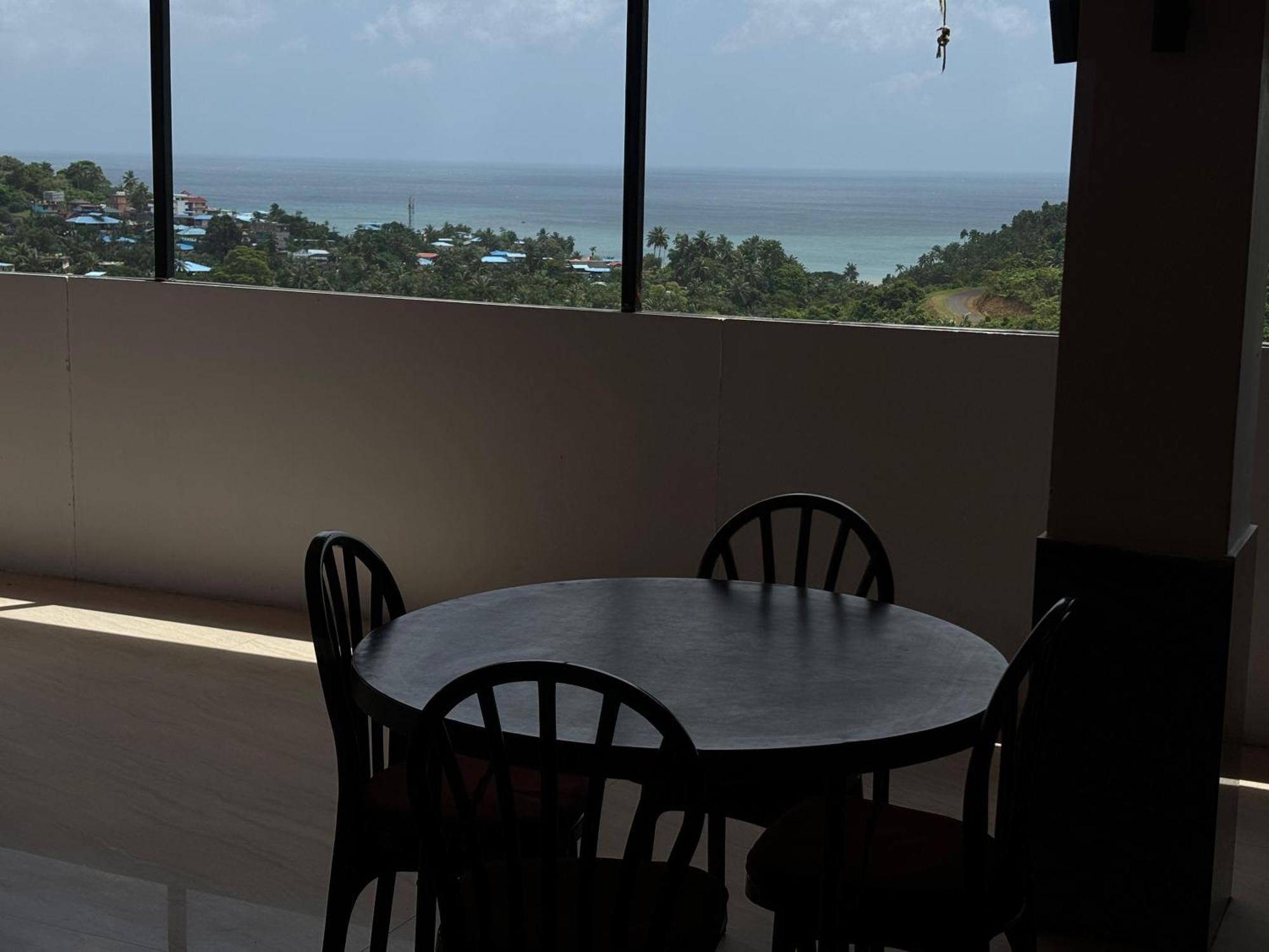The Tamarind Tree Hotel & Restaurant Shadipur Exterior photo